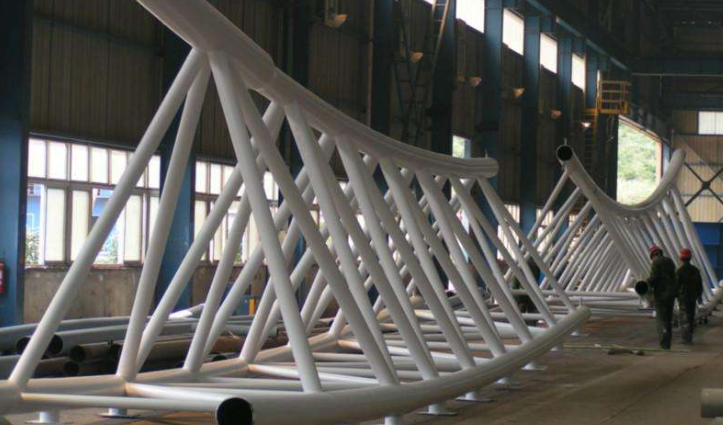 武汉管廊钢结构与桁架结构的管道支架应该如何区分
