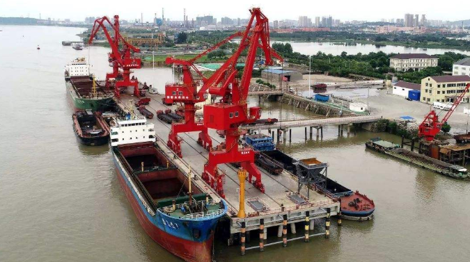 武汉概述露天料场港口封闭问题的实行方法